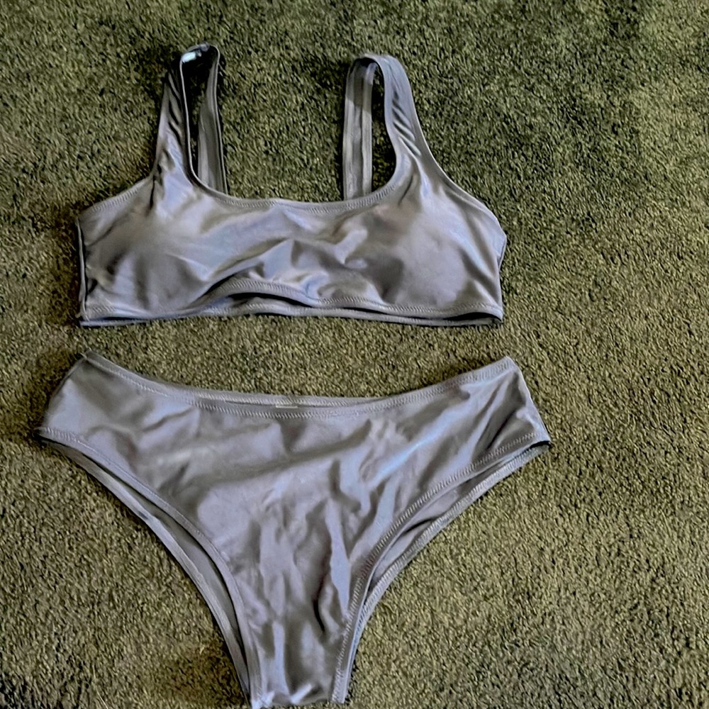 Shein grey bathing suit set. Size medium.
